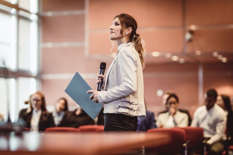 O valor dos eventos presenciais e pontos positivos dos eventos virtuais